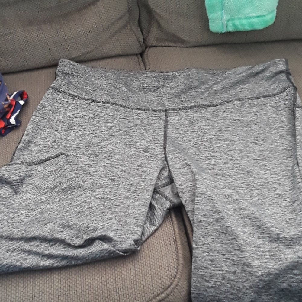 Xersion athletic crops